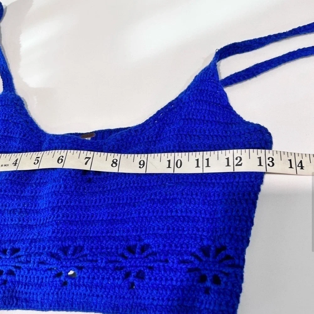 Free people royal blue knitted cropped top size:S